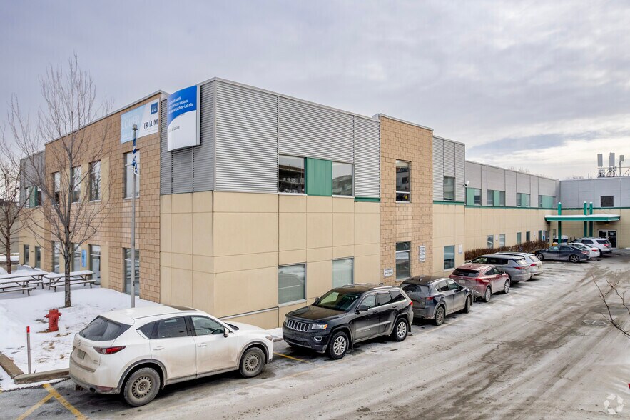 More Photos Of 8550-8560 Boul Newman, Montréal Medical For Lease