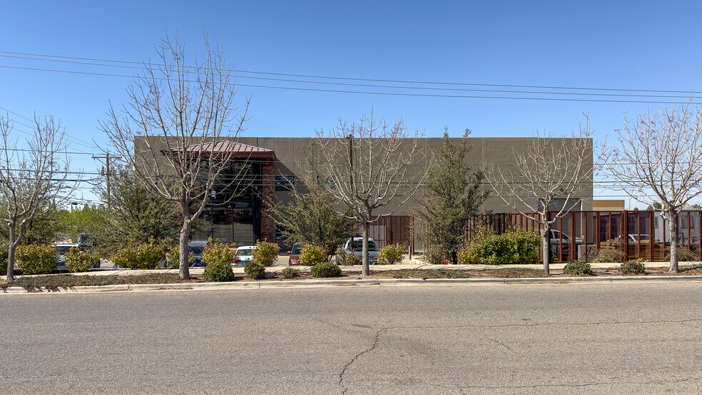 More Photos Of 4501 Osborne Dr, El Paso Office For Lease