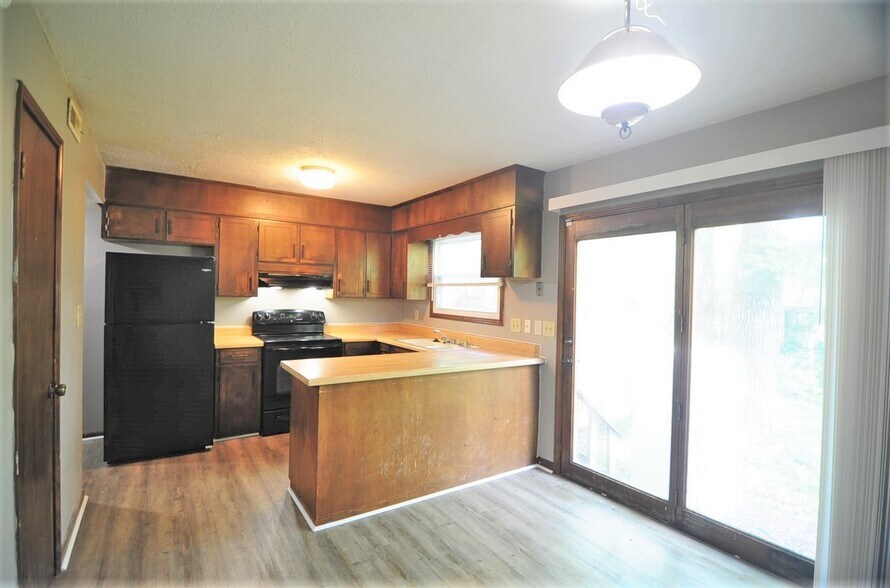 More Photos Of , Huntsville Multifamily For Sale