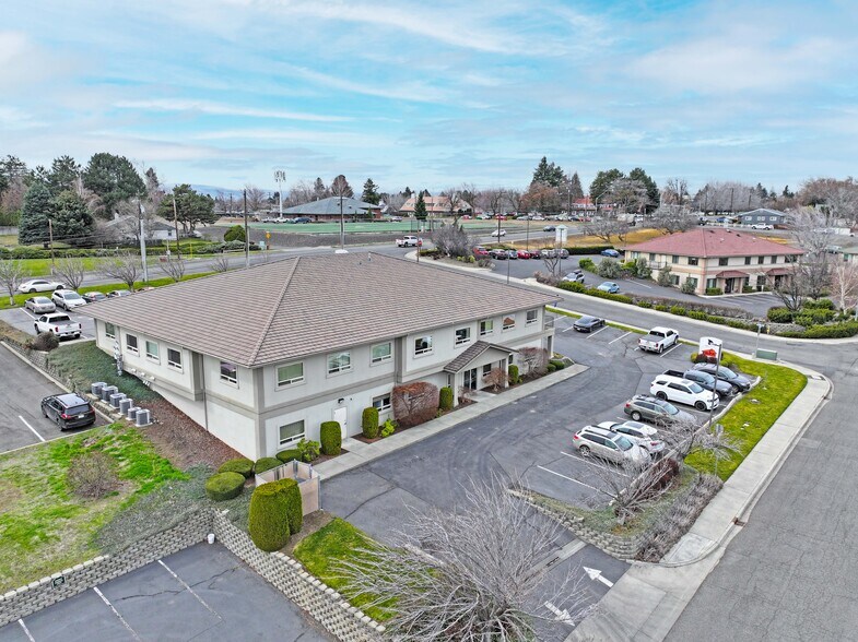 More Photos Of 603 N 39th Ave, Yakima Office For Lease