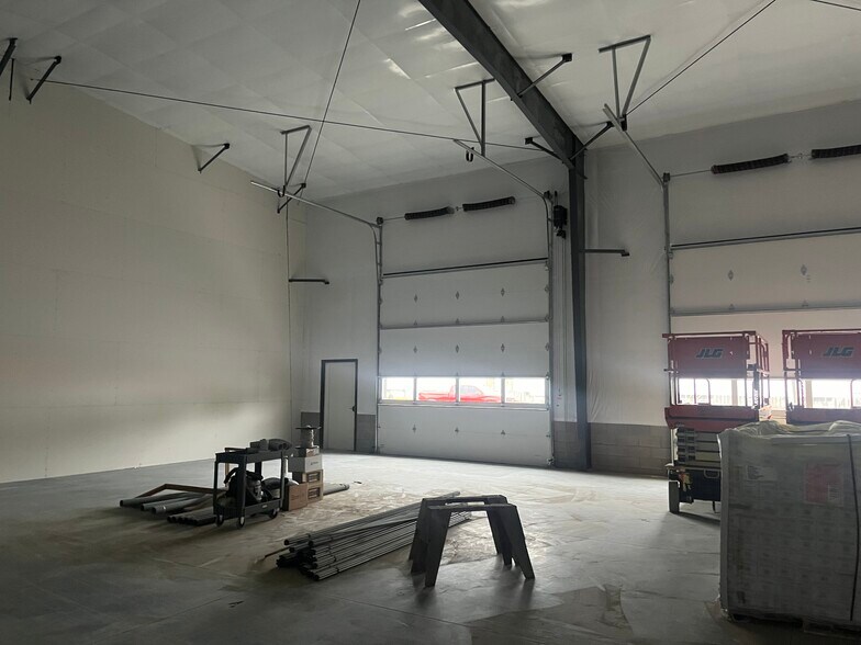 More Photos Of 1530 Georgia Ave, Richland Warehouse For Lease