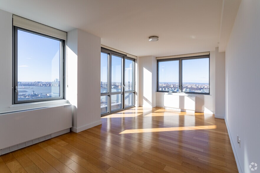 More Photos Of 606 W 57th St, New York Multifamily For Sale