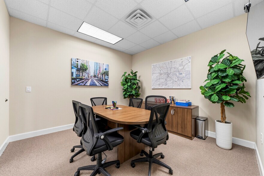 More Photos Of 2219 Sawdust Rd, The Woodlands Office For Sale