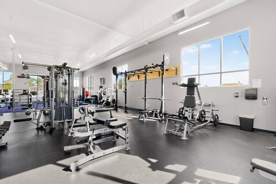 More Photos Of 9368 Valley View Dr NW, Albuquerque Apartments For Sale