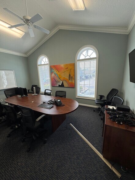 More Photos Of 2146 Alternate 19 N, Palm Harbor Office For Sale