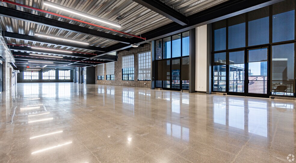 More Photos Of 136-142 Oregon St, El Segundo Research And Development For Lease