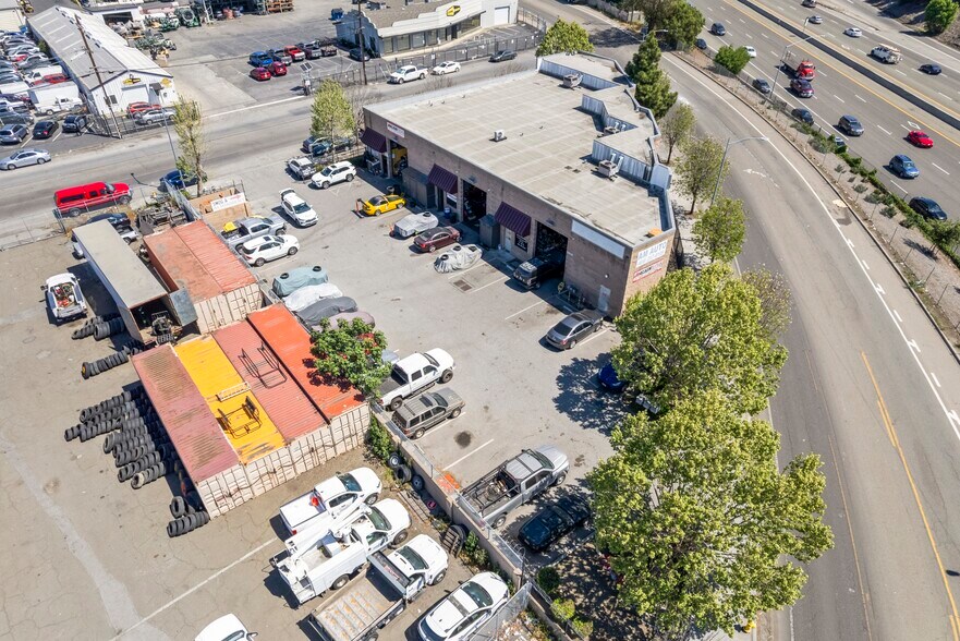 More Photos Of 1124 Old Bayshore Hwy, San Jose Service For Sale