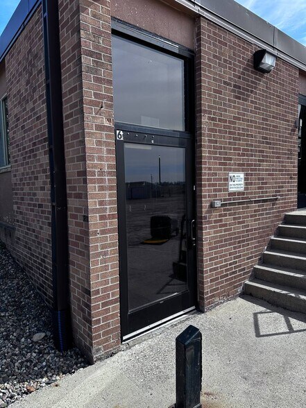 More Photos Of 303 Broadway St S, Trimont Hospital For Lease