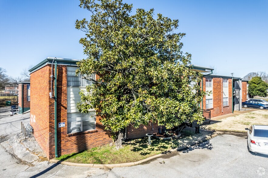 Primary Photo Of 2227 Airways Blvd, Memphis Apartments For Sale