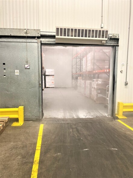 More Photos Of 190 Fountain St, Framingham Manufacturing For Lease