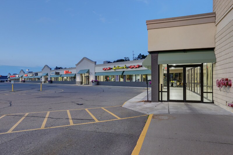 Primary Photo Of 1029-1101 E Grand Ave, Rothschild Department Store For Lease