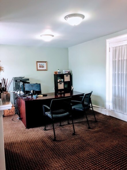 More Photos Of 203 W Chestnut St, West Chester Office For Lease