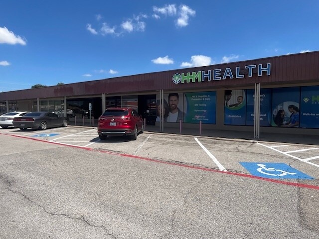 More Photos Of 4500-4550 Gus Thomasson Rd, Mesquite Unknown For Lease