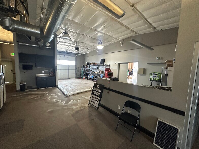 More Photos Of 3216 Longhorn Rd, Boulder Warehouse For Lease