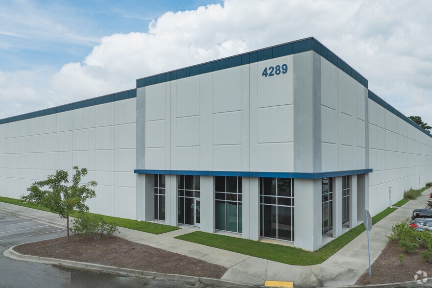Primary Photo Of 4289 Crosspoint Dr, Ladson Distribution For Lease