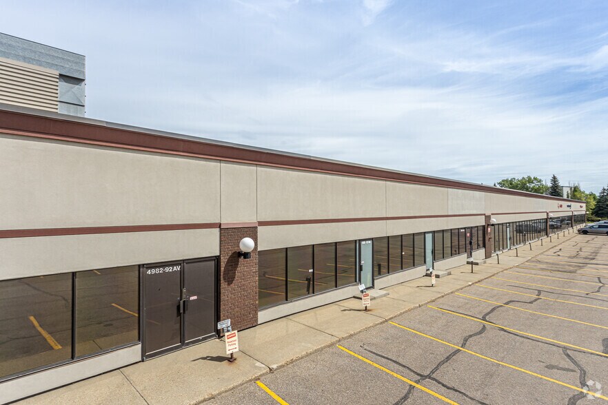 More Photos Of 4960-4990 92 Ave NW, Edmonton Flex For Lease