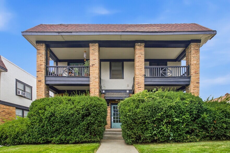 Primary Photo Of 4340-4342 Holly St, Kansas City Multifamily For Sale