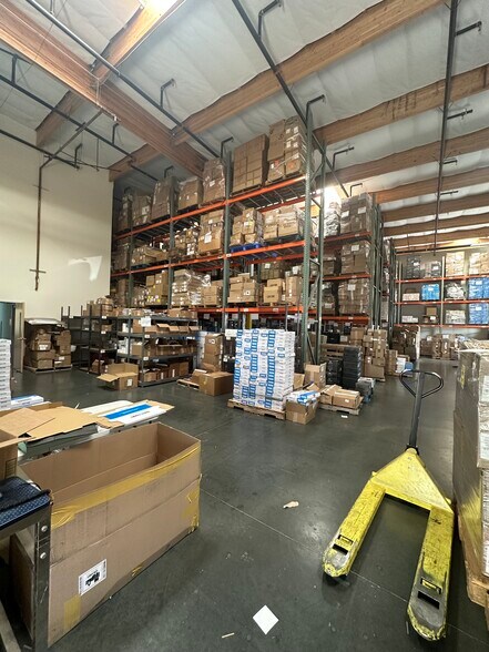 More Photos Of 2070 W 11th St, Upland Warehouse For Lease