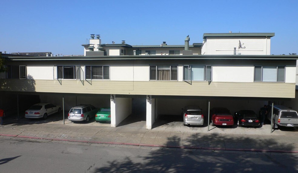 More Photos Of 206 Caledonia St, Sausalito Apartments For Sale