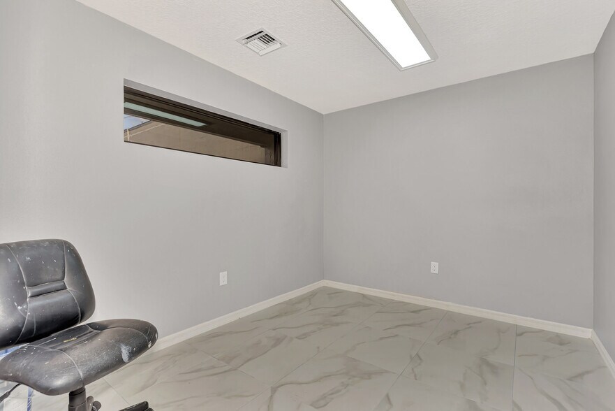 More Photos Of 12749 Tamiami Trl S, North Port Medical For Sale