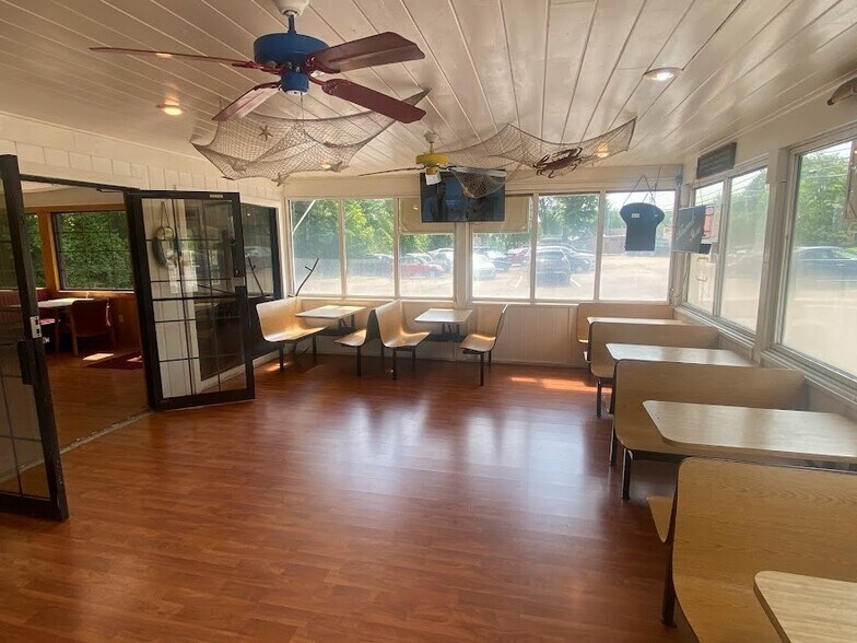 More Photos Of 251 Elm St, Milford Restaurant For Sale