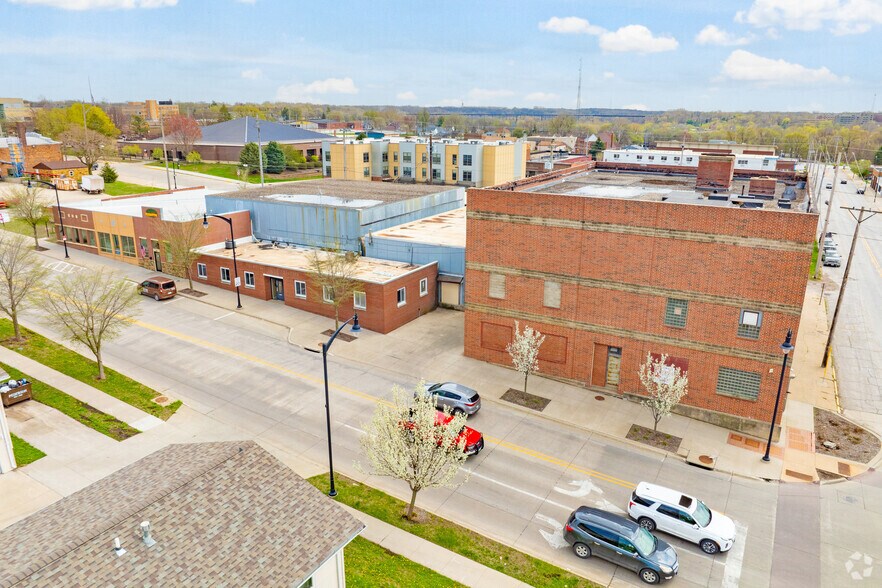 More Photos Of 301 1st Ave N, Fort Dodge Warehouse For Sale