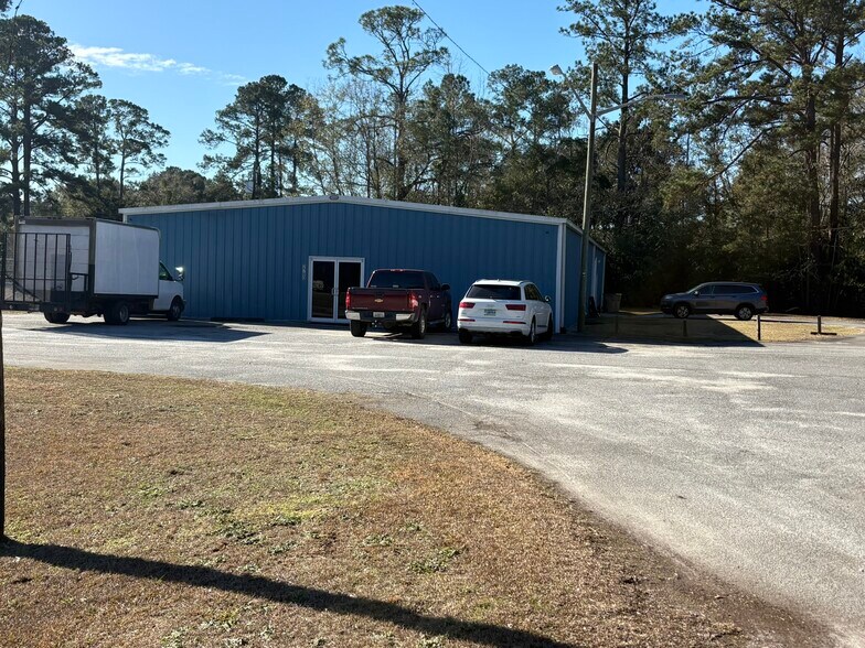 More Photos Of 2760 US Hwy 80, Bloomingdale Freestanding For Sale