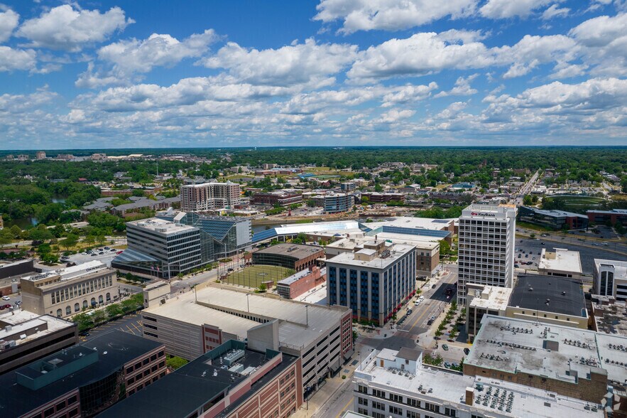 More Photos Of 202 S Michigan St, South Bend Medical For Lease