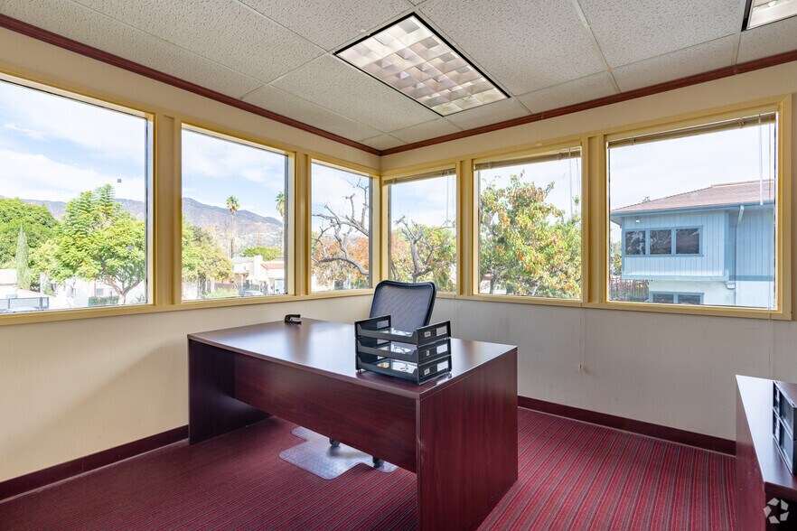 More Photos Of 750 Fairmont Ave, Glendale Loft Creative Space For Lease