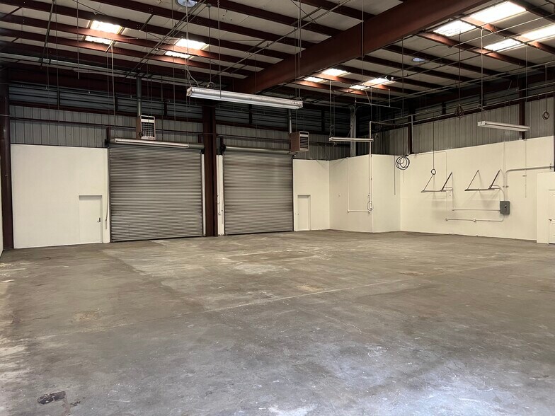 More Photos Of 450 Mayock Rd, Gilroy Distribution For Lease
