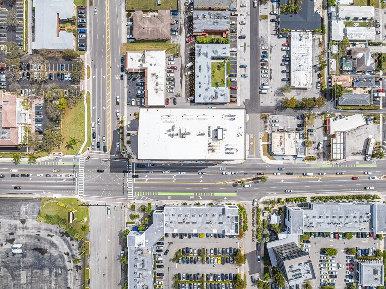 More Photos Of 800 N Federal Hwy, Hallandale Beach Office For Sale