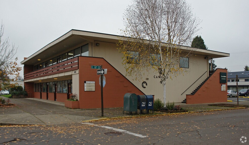 More Photos Of 1200 High St, Eugene Office For Lease