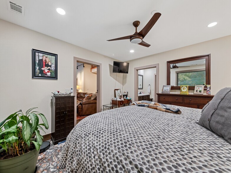 More Photos Of 62 Overbrook St, Waynesville Specialty For Sale