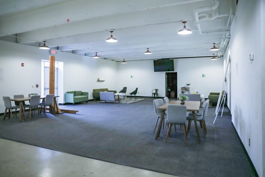 More Photos Of 6800 N Bryant Ave, Oklahoma City Religious Facility For Sale