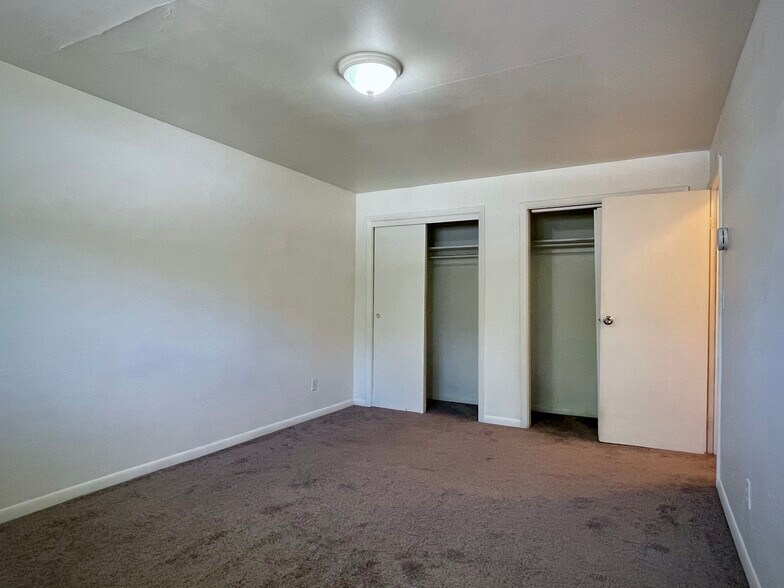 More Photos Of 101 Hooper Rd, Endicott Apartments For Sale