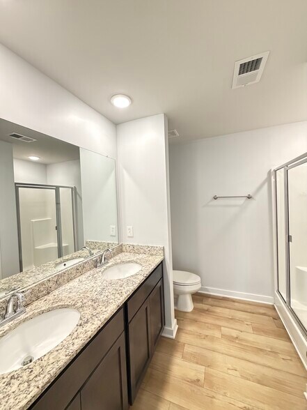 More Photos Of 422 Falls Pt SW, Madison Flex For Sale