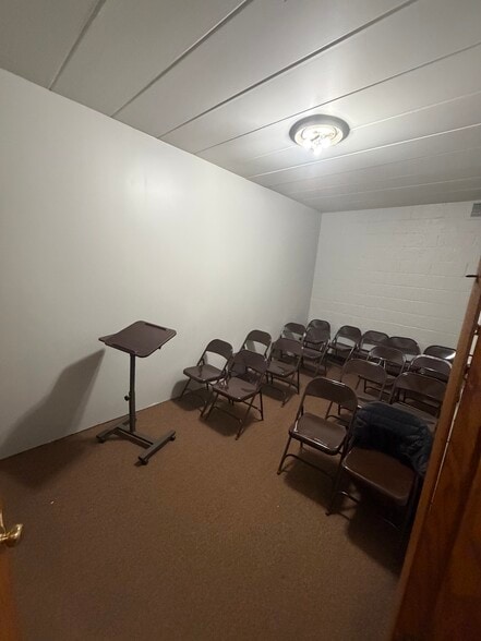 More Photos Of 4743 Northcote Ave, East Chicago Specialty For Sale