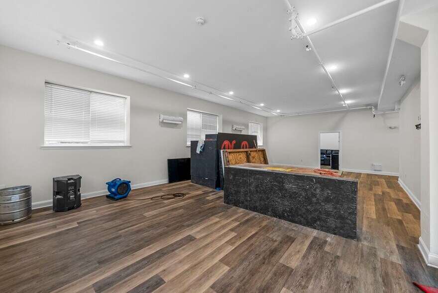 More Photos Of , Ewing Unknown For Sale