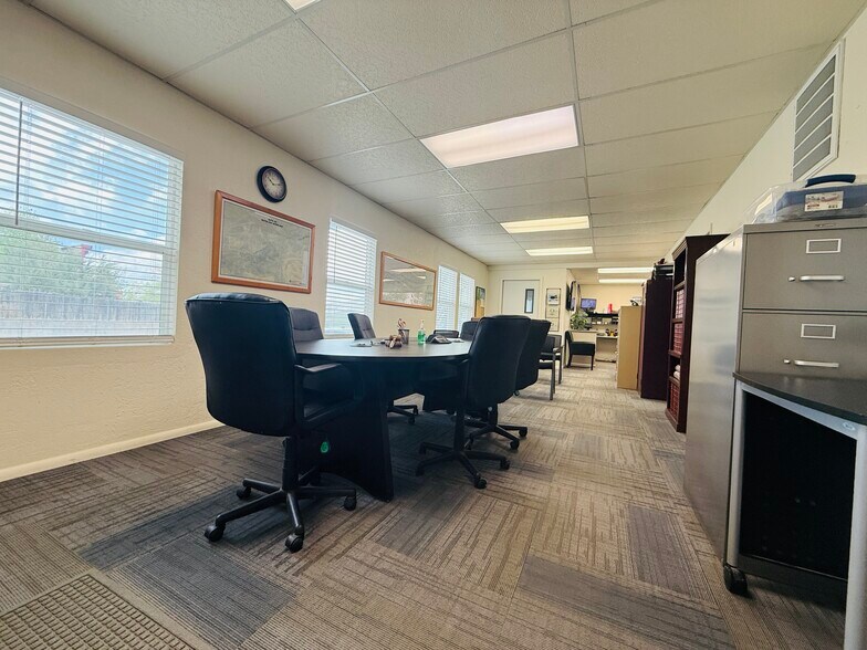 More Photos Of 29 Fourth St, Mc Gill Office For Sale