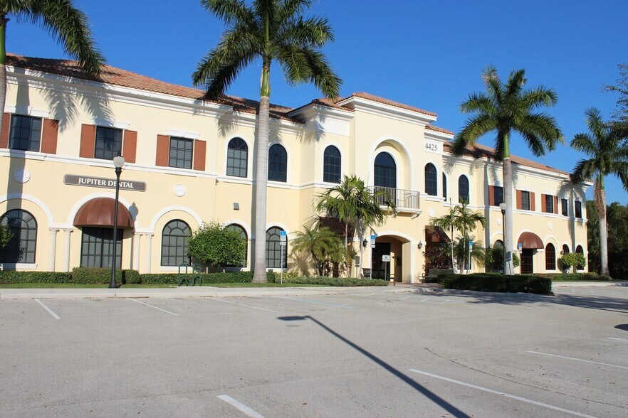 More Photos Of 4425 Military Trl, Jupiter Medical For Lease
