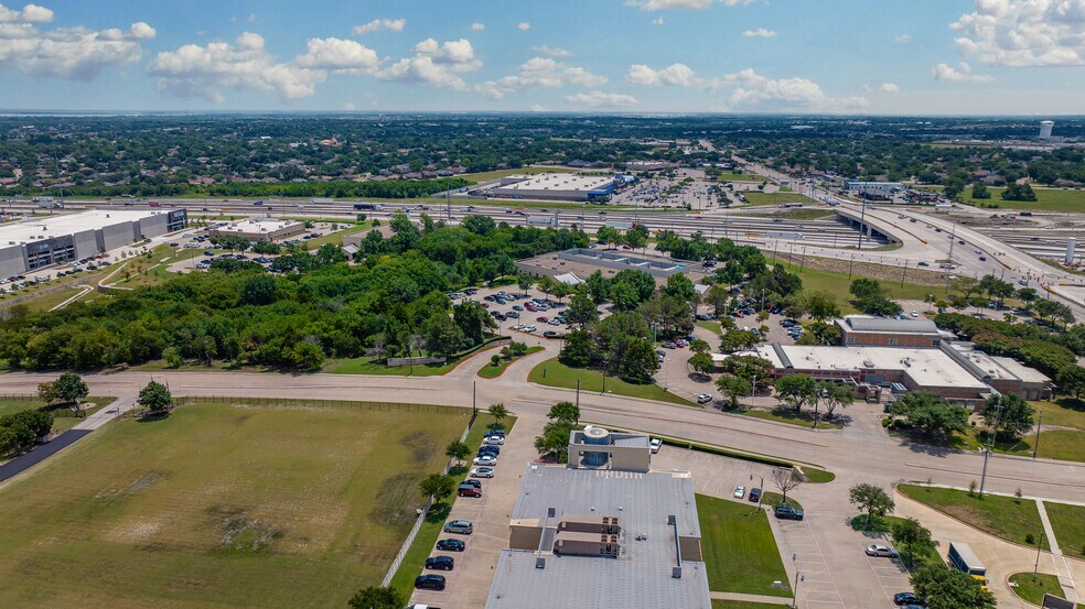More Photos Of 1600 Republic Pky, Mesquite Unknown For Lease