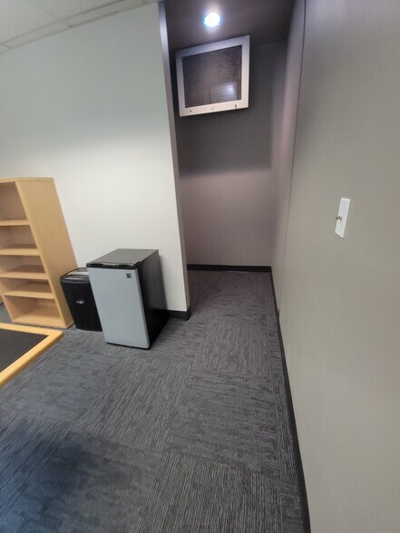 More Photos Of 12202 Pacific Ave S, Tacoma Medical For Lease