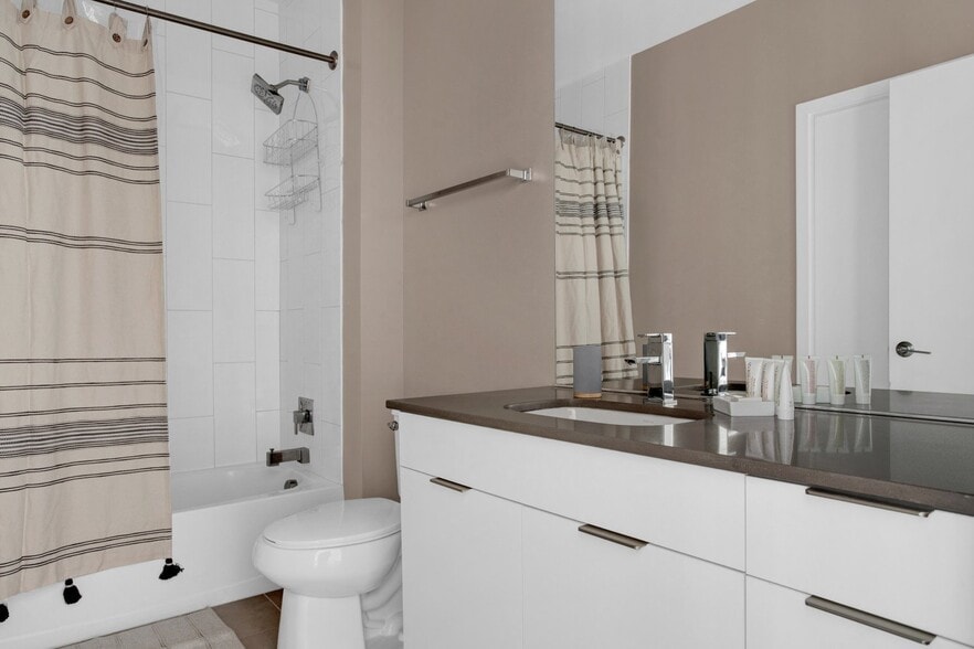 More Photos Of 1924 8th St NW, Washington Apartments For Lease