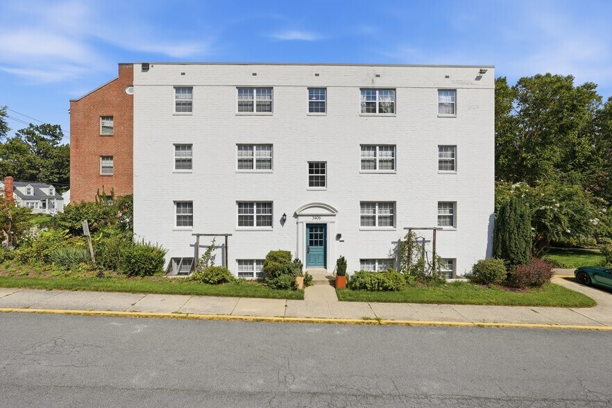 More Photos Of 3405 University Blvd W, Kensington Apartments For Sale