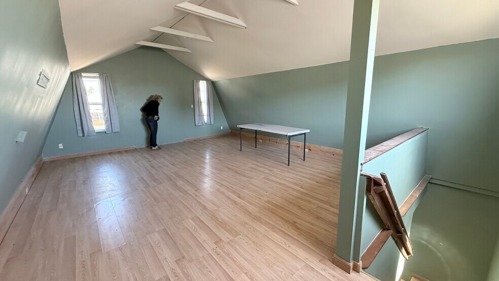More Photos Of 237 4th Street, Mead Restaurant For Sale