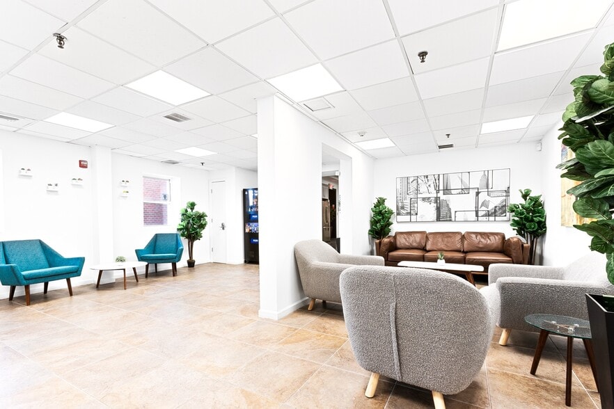 More Photos Of 35 Obrien St, Kearny Manufacturing For Lease