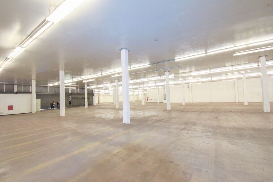 More Photos Of 620 Commercial St, Los Angeles Warehouse For Lease