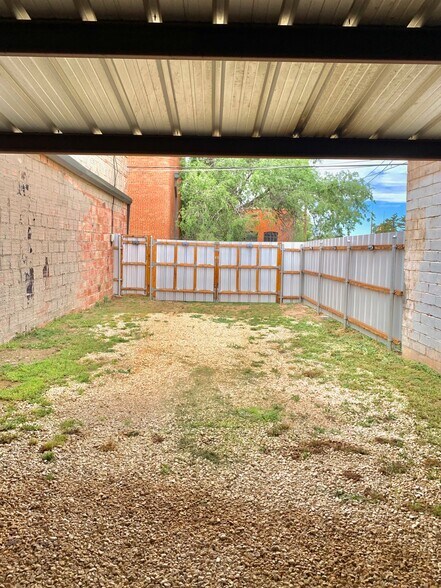 More Photos Of 809 Main Ave, Ralls Storefront Retail Office For Sale