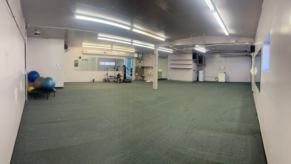 More Photos Of 633 Kimbark St, Longmont Storefront Retail Office For Lease