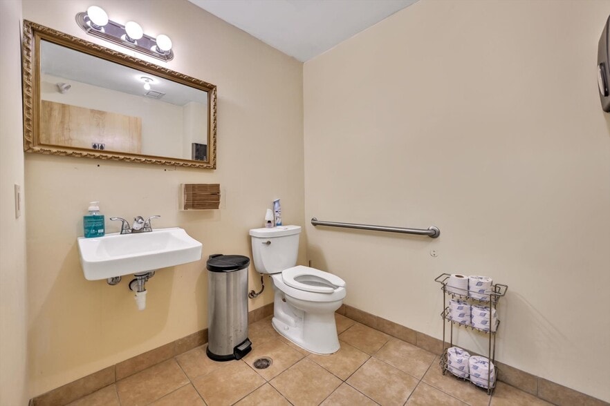 More Photos Of 15 Alliance St, New Philadelphia Rehabilitation Center For Sale
